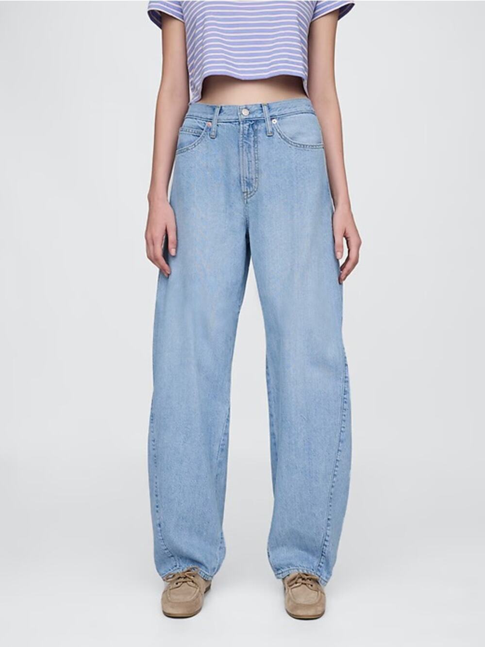 GAP Barrel Jeans High Rise Light Wash Denim Size 28 Tall - Picture 1 of 8
